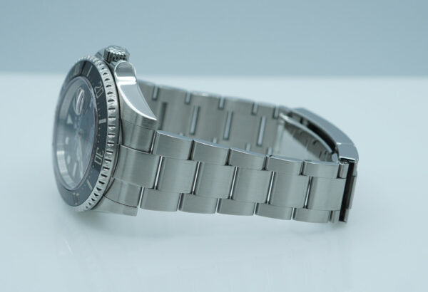 Rolex 126600 SEA-DWELLER 43 CYCLOPS RED TEXT MK1 DIAL 2017 FULL SET - Image 6