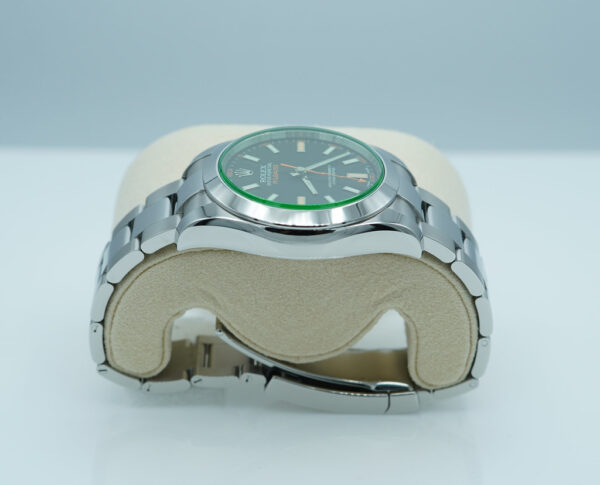Rolex 116400GV MILGAUSS GREEN CRYSTAL BLACK DIAL 2018 FULL SET - Image 3