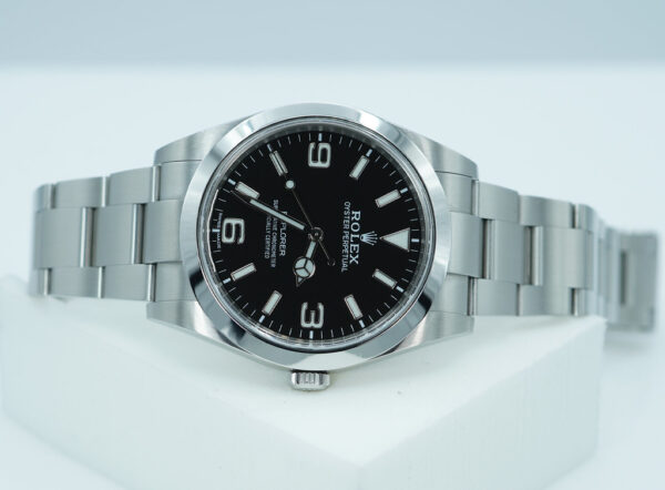 Rolex 214270 EXPLORER FULL LUME DIAL 39MM 2018 FULL SET - Image 9