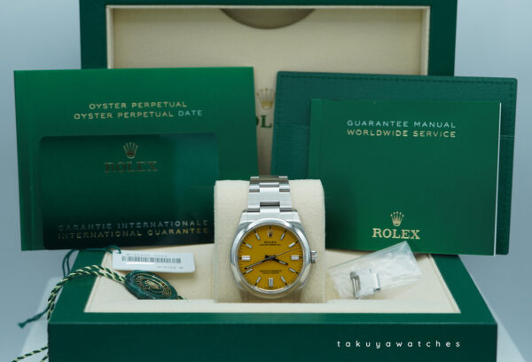 Rolex 126000 OYSTER PERPETUAL 36 YELLOW DIAL 2021 WARRANTY FULL SET - Image 2