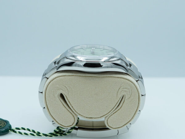 BRAND NEW Rolex 126000 OYSTER PERPETUAL 36 PISTACHIO DIAL 2025 FULL SET - Image 4