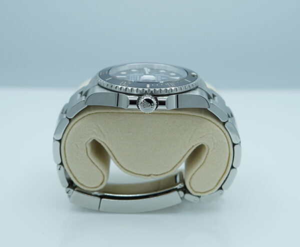 Rolex 126610LN SUBMARINER DATE 41 NEW MODEL 2025 WARRANTY FULL SET - Image 4