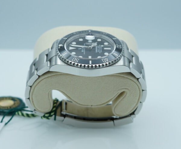 BRAND NEW Rolex 126610LN SUBMARINER DATE 41 NEW MODEL 2025 WARRANTY FULL SET - Image 4