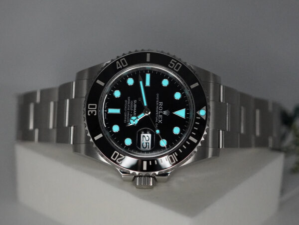 BRAND NEW Rolex 126610LN SUBMARINER DATE 41 NEW MODEL 2025 WARRANTY FULL SET - Image 11