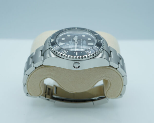 Rolex 126660 DEEPSEA SEA-DWELLER BLACK DIAL 2018 BOXES PAPERS - Image 4