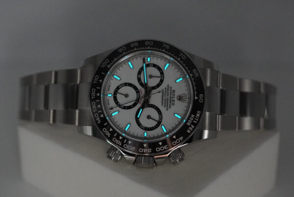 BRAND NEW Rolex 126500LN DAYTONA STEEL WHITE DIAL NEW MODEL 2025 FULL SET - Image 11