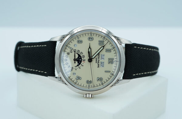 Patek PHILIPPE 5320G PERPETUAL CALENDAR 18K WHITE GOLD CREAM DIAL 2021 FULL SET - Image 9