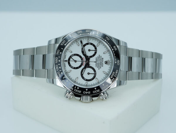 BRAND NEW Rolex 126500LN DAYTONA STEEL WHITE DIAL NEW MODEL 2025 FULL SET - Image 9