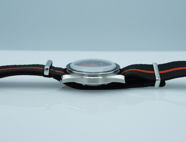 Omega SPEEDY TUESDAY ULTRAMAN SPEEDMASTER LIMITED EDITION FULL SET - Image 4