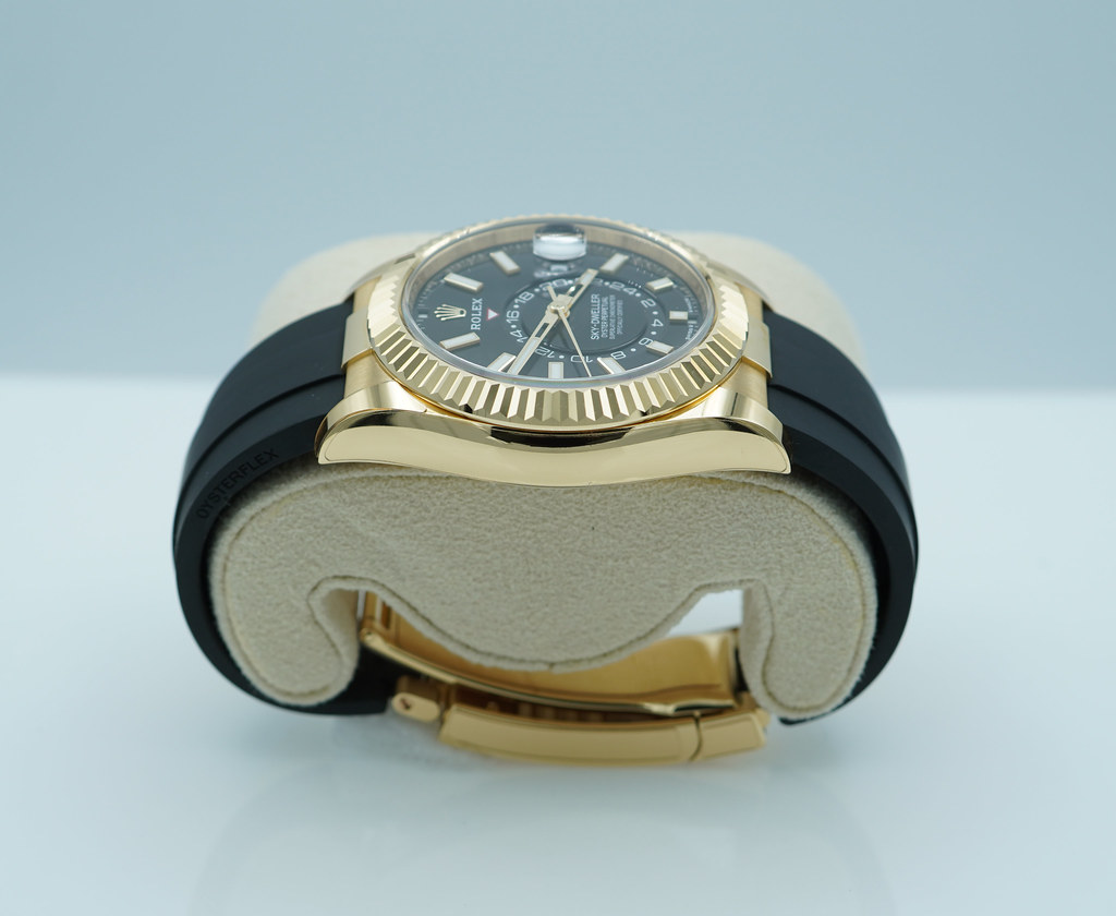 Bonboun.❁⃘*.゜♪ Rolex 336238 SKY-DWELLER YELLOW GOLD BLACK DIAL OYSTERFLEX