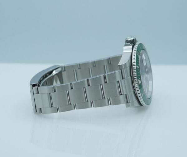 Rolex 126610LV SUBMARINER 41 GREEN MARK 2 BEZEL BLACK DIAL 2025 FULL SET - Image 6