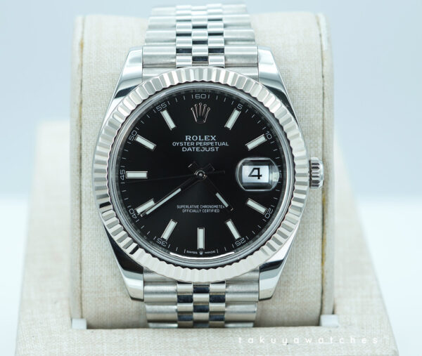 Rolex 126334 DATEJUST 41 FLUTED BEZEL BLACK DIAL JUBILEE BAND 2021 FULL SET