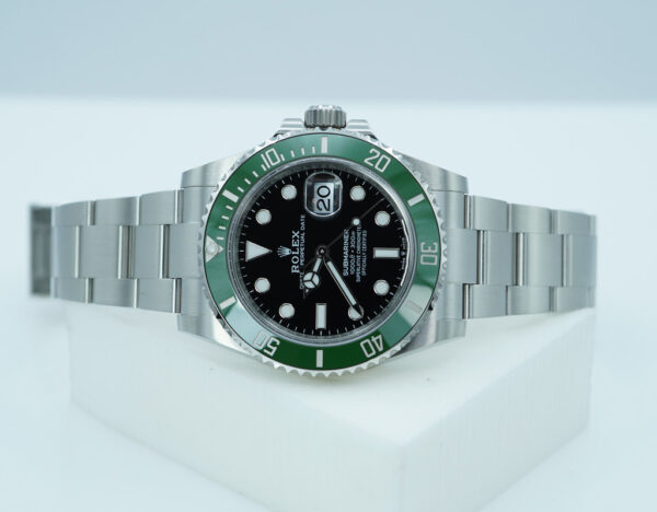 Rolex 126610LV SUBMARINER 41 GREEN MARK 2 BEZEL BLACK DIAL 2025 FULL SET - Image 10