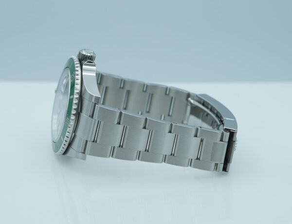 Rolex 126610LV SUBMARINER 41 GREEN MARK 2 BEZEL BLACK DIAL 2025 FULL SET - Image 5