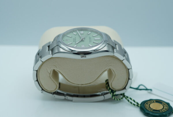 BRAND NEW Rolex 134300 OYSTER PERPETUAL 41 PISTACHIO DIAL 2025 STICKERS FULL SET - Image 4