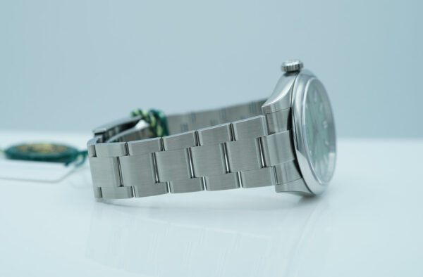 BRAND NEW Rolex 134300 OYSTER PERPETUAL 41 PISTACHIO DIAL 2025 STICKERS FULL SET - Image 6