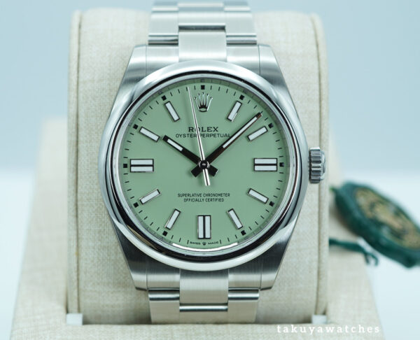 BRAND NEW Rolex 134300 OYSTER PERPETUAL 41 PISTACHIO DIAL 2025 STICKERS FULL SET