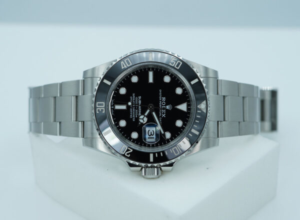 Rolex 126610LN SUBMARINER DATE 41 NEW MODEL 2024 WARRANTY FULL SET - Image 8