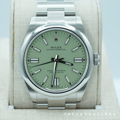Rolex 134300 OYSTER PERPETUAL 41 PISTACHIO DIAL 2025 WARRANTY FULL SET