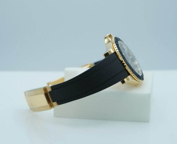 Rolex 226658 YACHTMASTER 42 YELLOW GOLD OYSTERFLEX 2024 WARRANTY FULL SET - Image 5