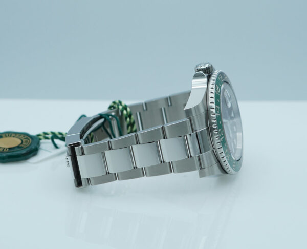 BRAND NEW Rolex 126720VTNR GMT MASTER 2 SPRITE GREEN BLACK BEZEL OYSTER 2025 FULL SET - Image 6