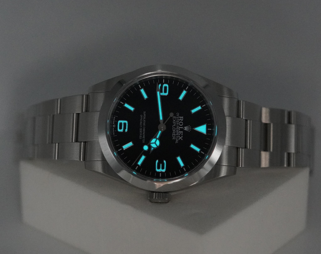 Rolex 224270 EXPLORER FULL LUME DIAL NEW MODEL 40MM 2024 WARRANTY