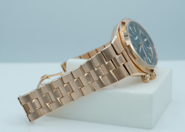Vacheron CONSTANTIN OVERSEAS 7920V DUAL TIME ROSE GOLD GREEN DIAL