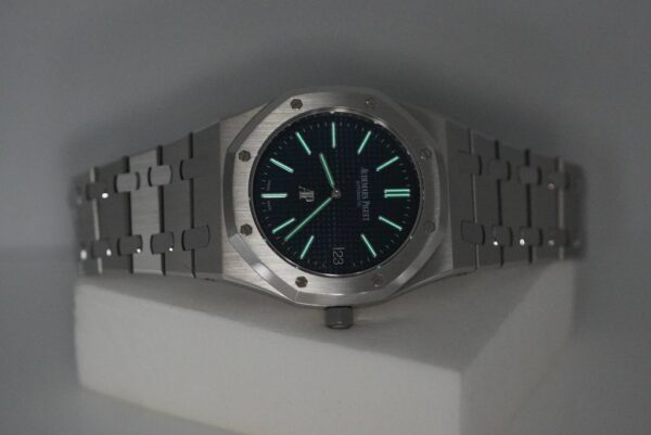 Audemars PIGUET ROYAL OAK JUMBO ULTRA THIN 15202ST BLUE DIAL AP