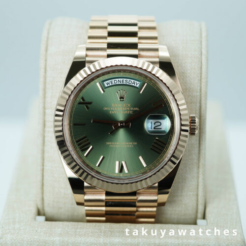 Rolex 228235 DAY DATE 40 18K ROSE GOLD OLIVE GREEN ROMAN DIAL 2024 WARRANTY FULL SET