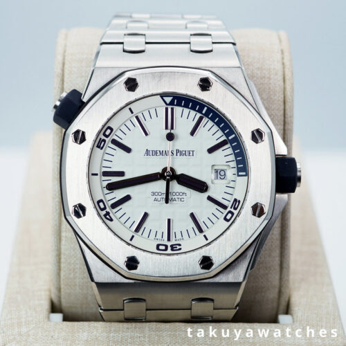 Audemars PIGUET ROYAL OAK OFFSHORE DIVER 15710ST WHITE DIAL STEEL BRACELET FULL SET