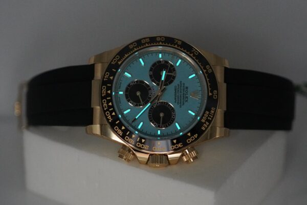 トモ BRAND NEW Rolex 126518LN DAYTONA YELLOW GOLD TURQUOISE DIAL