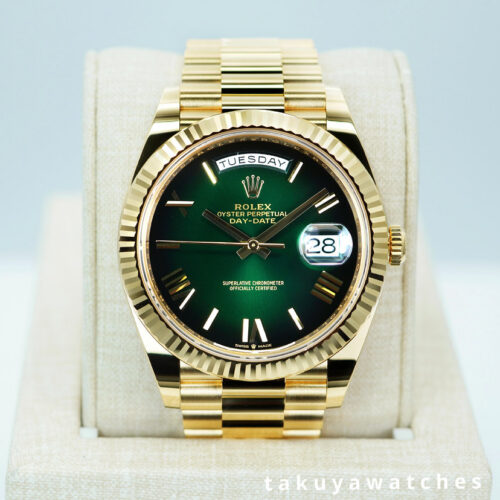 BRAND NEW Rolex 228238 DAY DATE 40 YELLOW GOLD GREEN OMBRE DIAL 2026 FULL SET