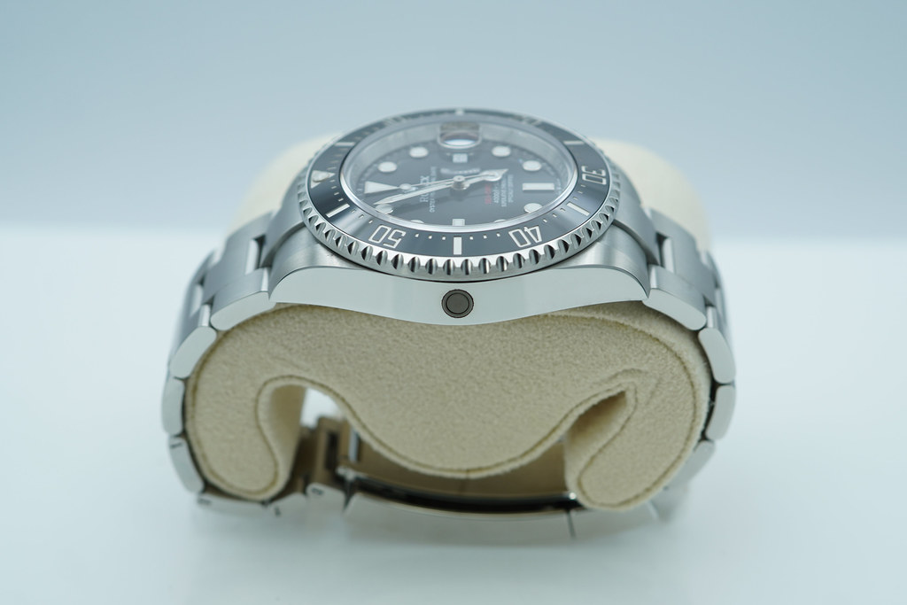 Rolex 126600 SEA-DWELLER 43 CYCLOPS RED TEXT 2024 WARRANTY FULL