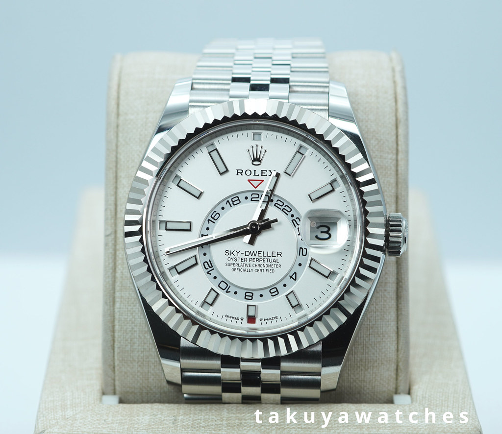 ユリヤ Rolex 336934 SKY-DWELLER WHITE DIAL JUBILEE BAND NEW MODEL 2026