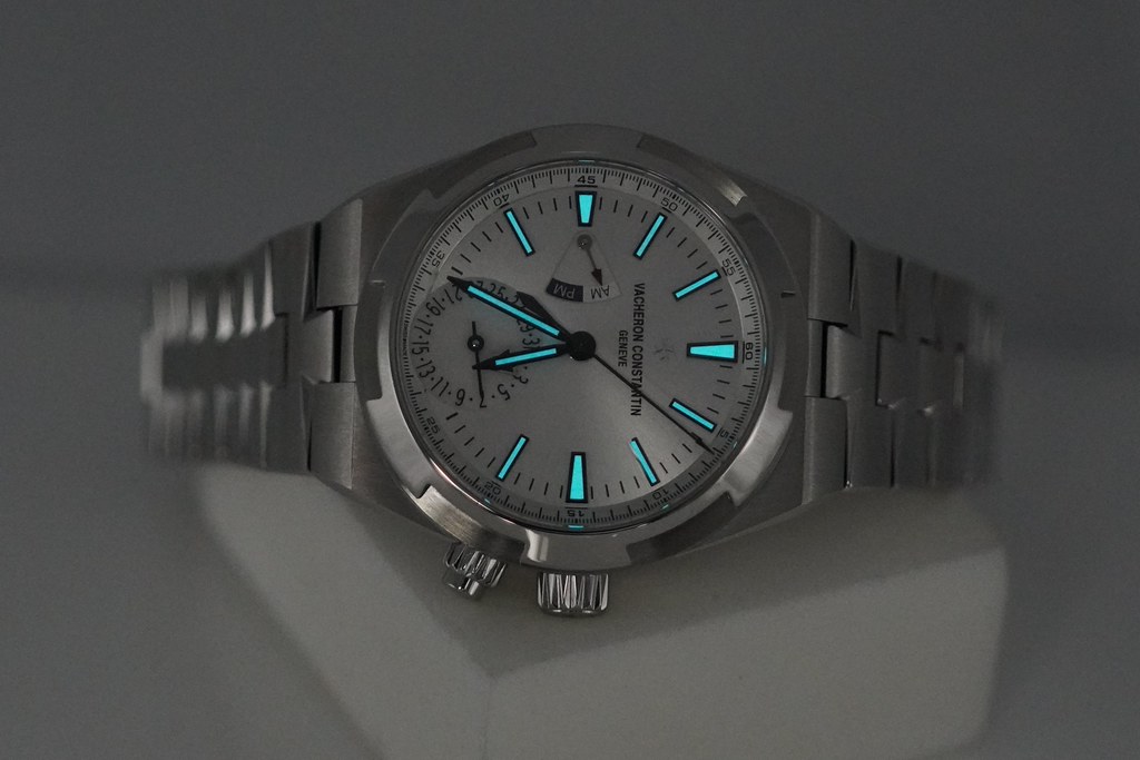 Vacheron CONSTANTIN OVERSEAS DUAL TIME 7900V SILVER DIAL SERVICED