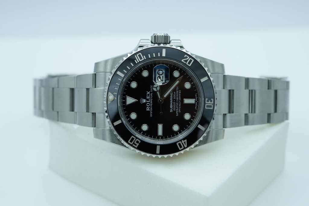 Rolex 116610LN SUBMARINER DATE BLACK CERAMIC BEZEL 40MM 2018 FULL