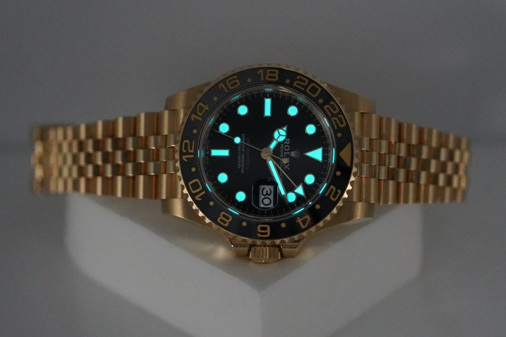 Rolex 126718GRNR GMT MASTER 2 YELLOW GOLD GREY BLACK BEZEL JUBILEE
