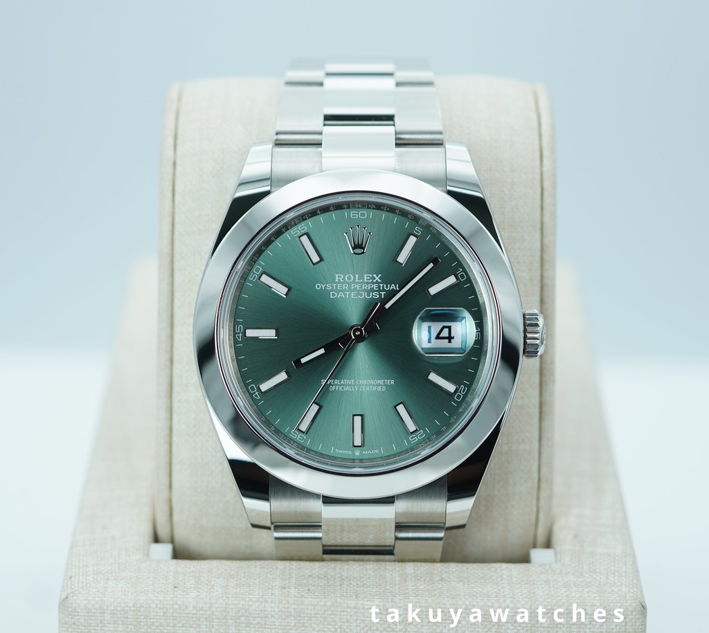 レジンアクセサリー　No.127 BRAND NEW Rolex 126300 DATEJUST 41 MINT GREEN DIAL OYSTER BAND