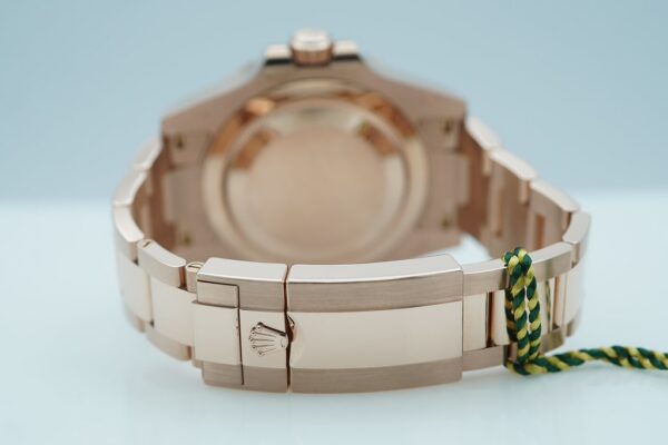 yurinko57　 Rolex 126715CHNR GMT MASTER 2 ROSE GOLD TIGER IRON DIAL 2026