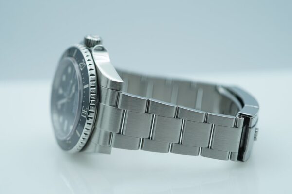 Rolex 116600 SD4K SEA-DWELLER 4000 CERAMIC BEZEL 40MM 2017 BOXES