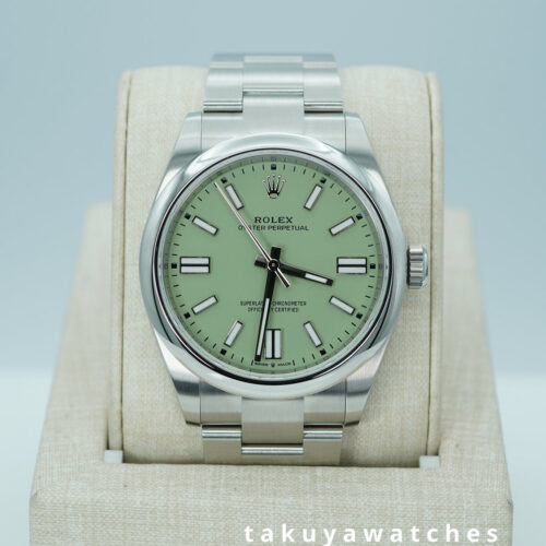 NEW Rolex 134300 OYSTER PERPETUAL 41 PISTACHIO DIAL 2025 WARRANTY FULL SET