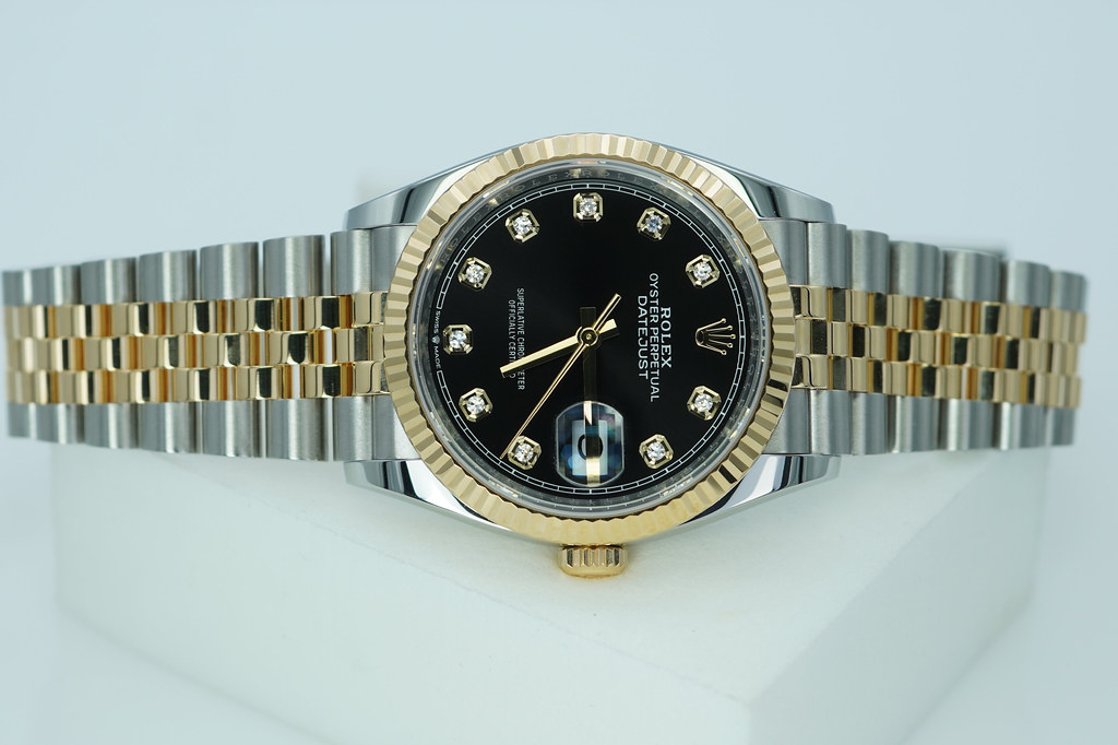 Rolex 126233 DATEJUST 36 YELLOW GOLD STEEL BLACK DIAMOND DIAL