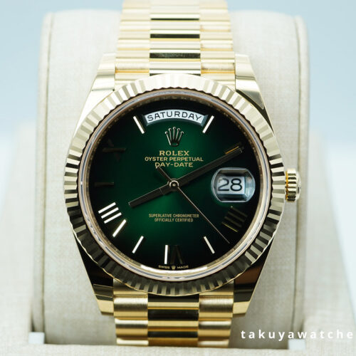 BRAND NEW Rolex 228238 DAY DATE 40 YELLOW GOLD GREEN OMBRE DIAL 2026 FULL SET